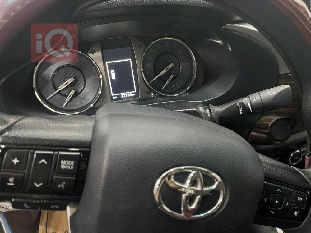 تويوتا هايلوكس